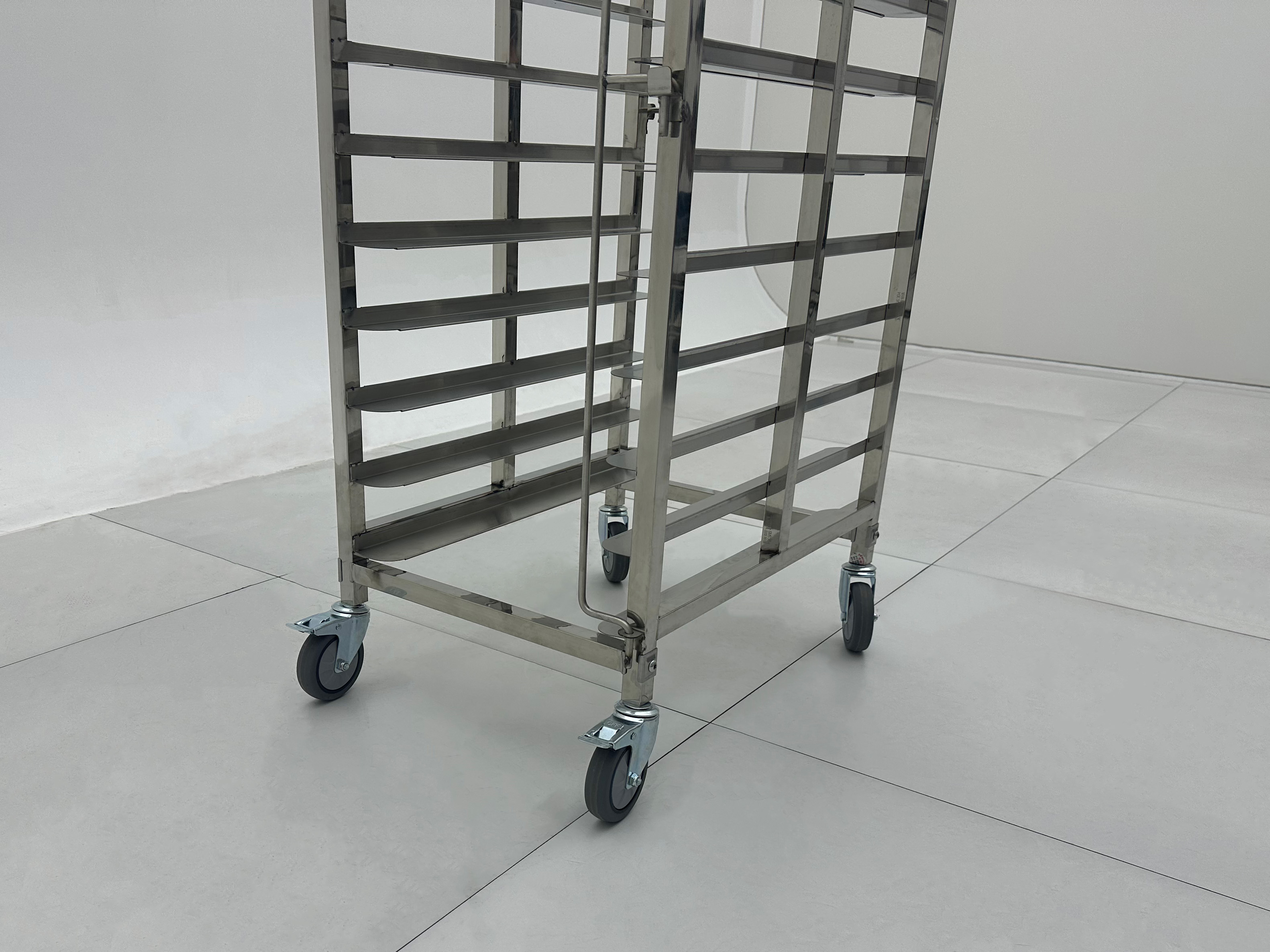 Stainless Steel 12-Tier Commer - مراجعة Commercial Kitchen Parts & Service وسعره