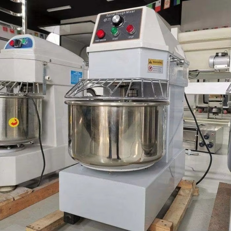 2026 5L 10L 20L30L260L Commerc - مراجعة Commercial Kitchen Mixers Dough Mixer وسعره