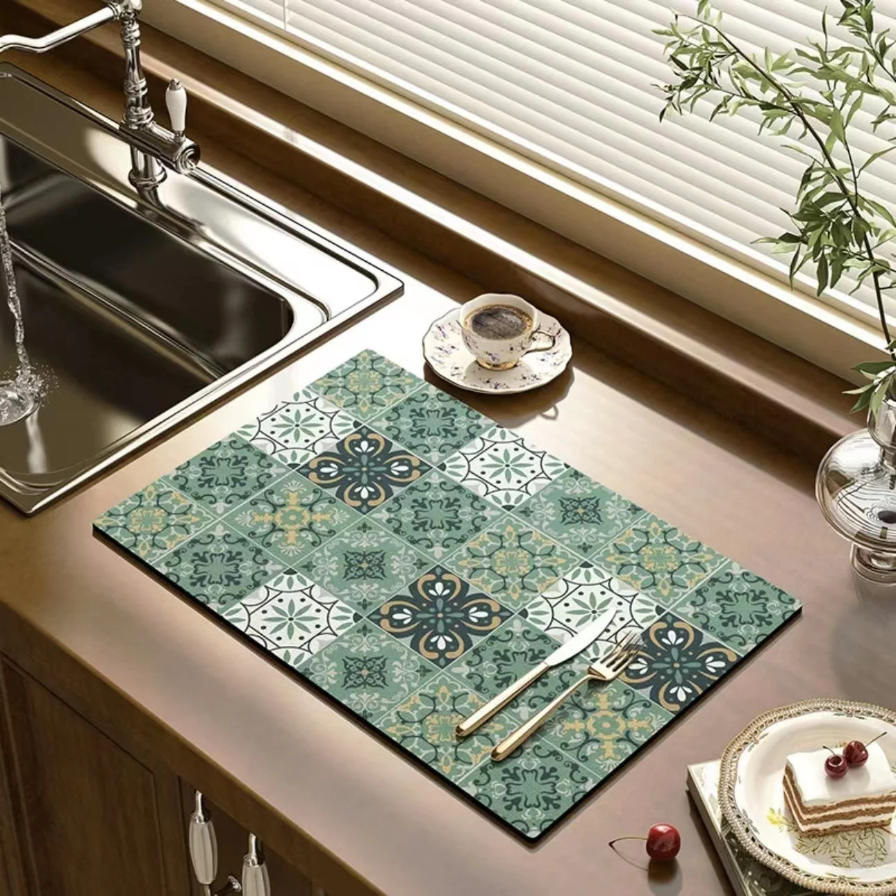VIKAMA Black Marbling Super Ab - مراجعة Kitchen Flooring Commercial وسعره